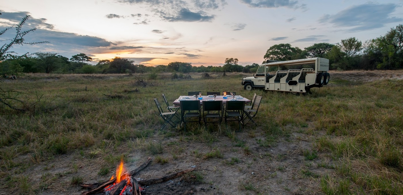 Safari Jeep auf einer Botswana Rundreise